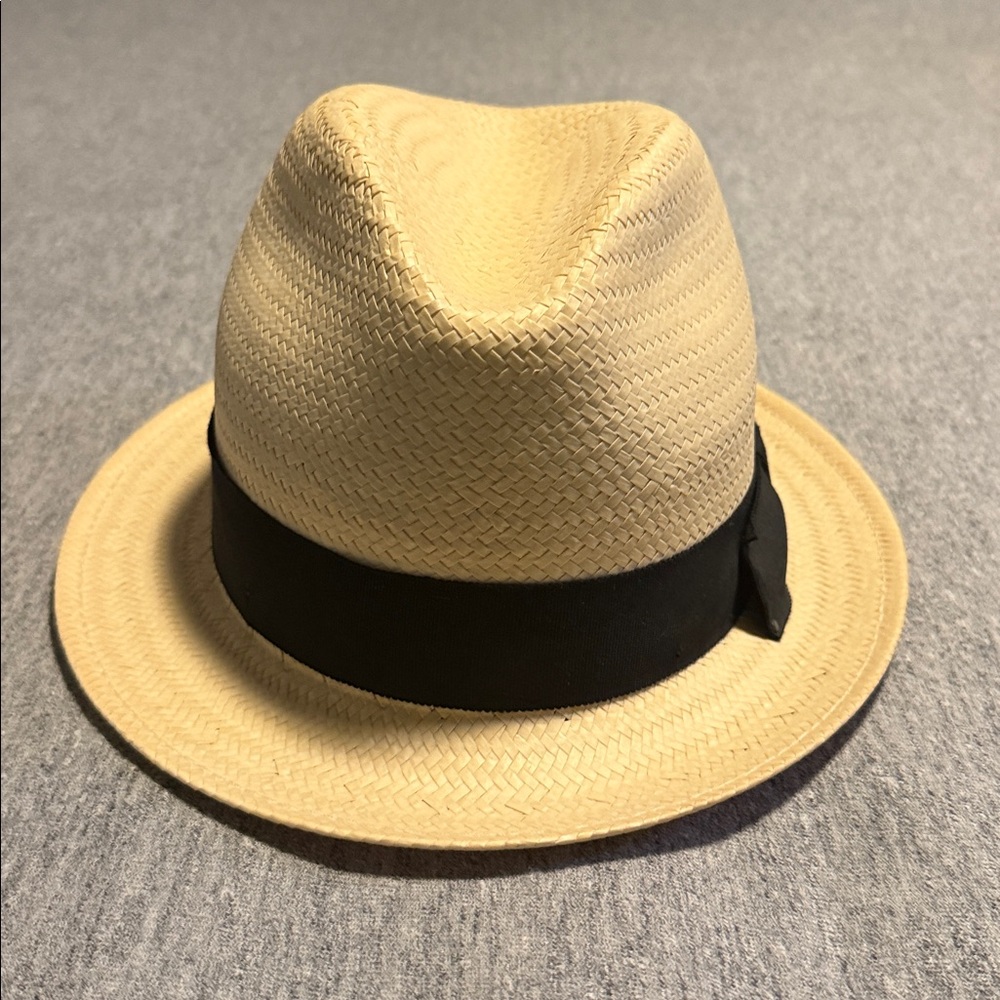 Bailey’s of Hollywood Beige Straw Fedora Hat with Black Band - Picture 3 of 6